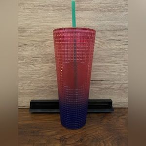 ✨NWT✨Starbucks Watermelon Grid Venti Tumbler Pink to Blue Ombre